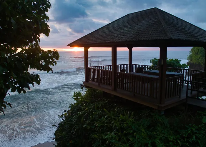 Ronggo Mayang At Balian Antasari