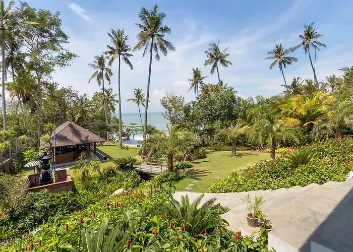 Ronggo Mayang At Balian